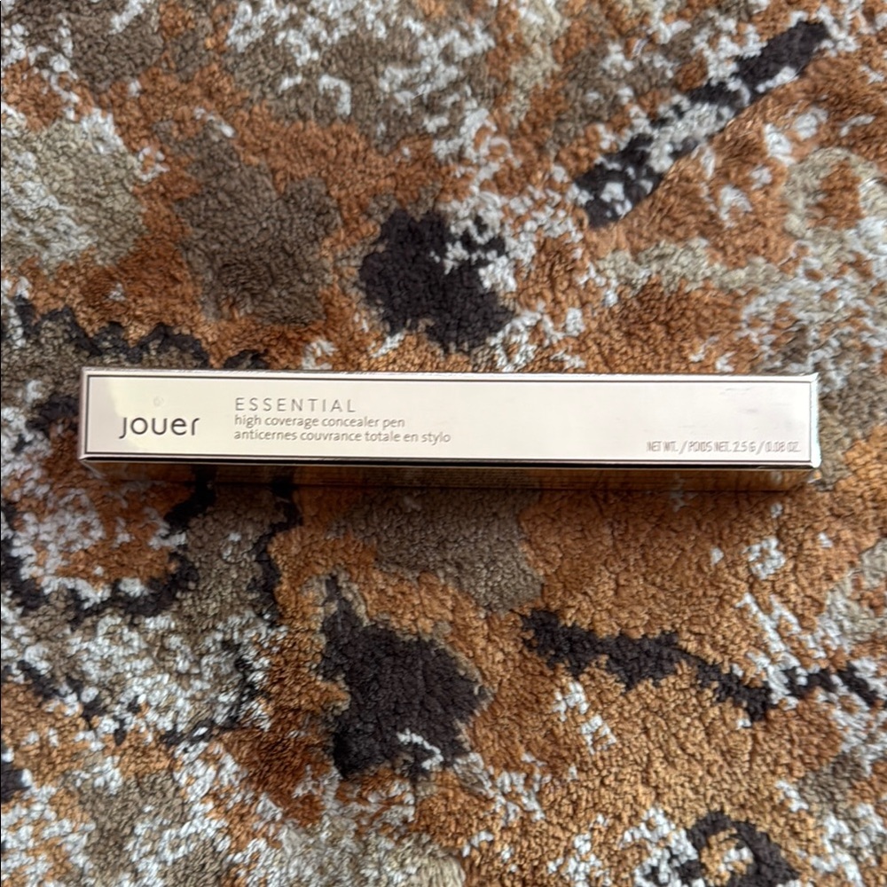 Jouer High Coverage Concealer Pen in Gold